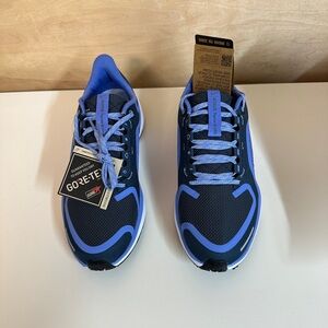 Nike women’s Air ZM Pegasus 41 GTX Size 9